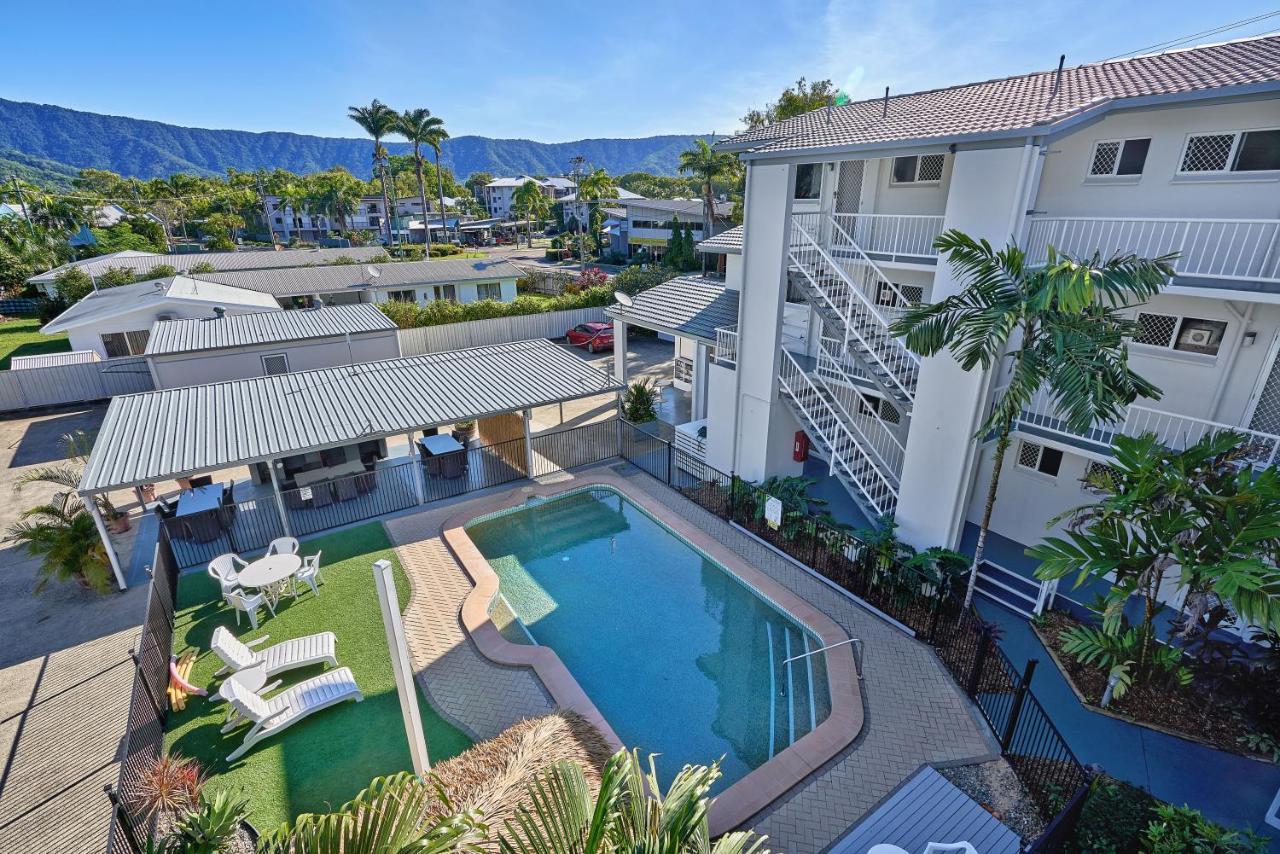 Cocos Holiday Apartments Trinity Beach Exterior foto